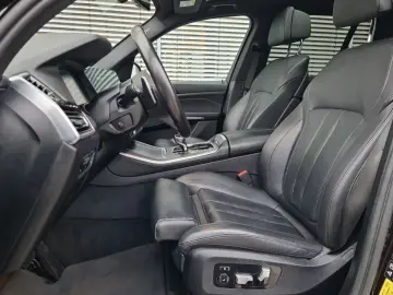 X5 xDrive30d A ACC Pano HiFi Komfortsitze