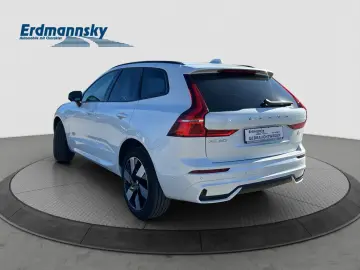XC60 T8 Plus Dark Plug-In Hybrid AWD/20-Z/360-K