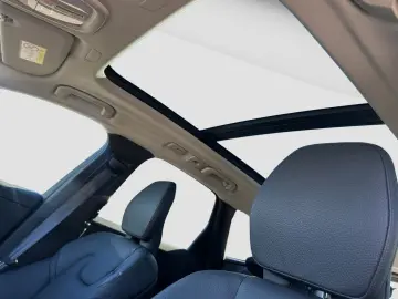 XC60 T8 Plus Dark Plug-In Hybrid AWD/20-Z/360-K