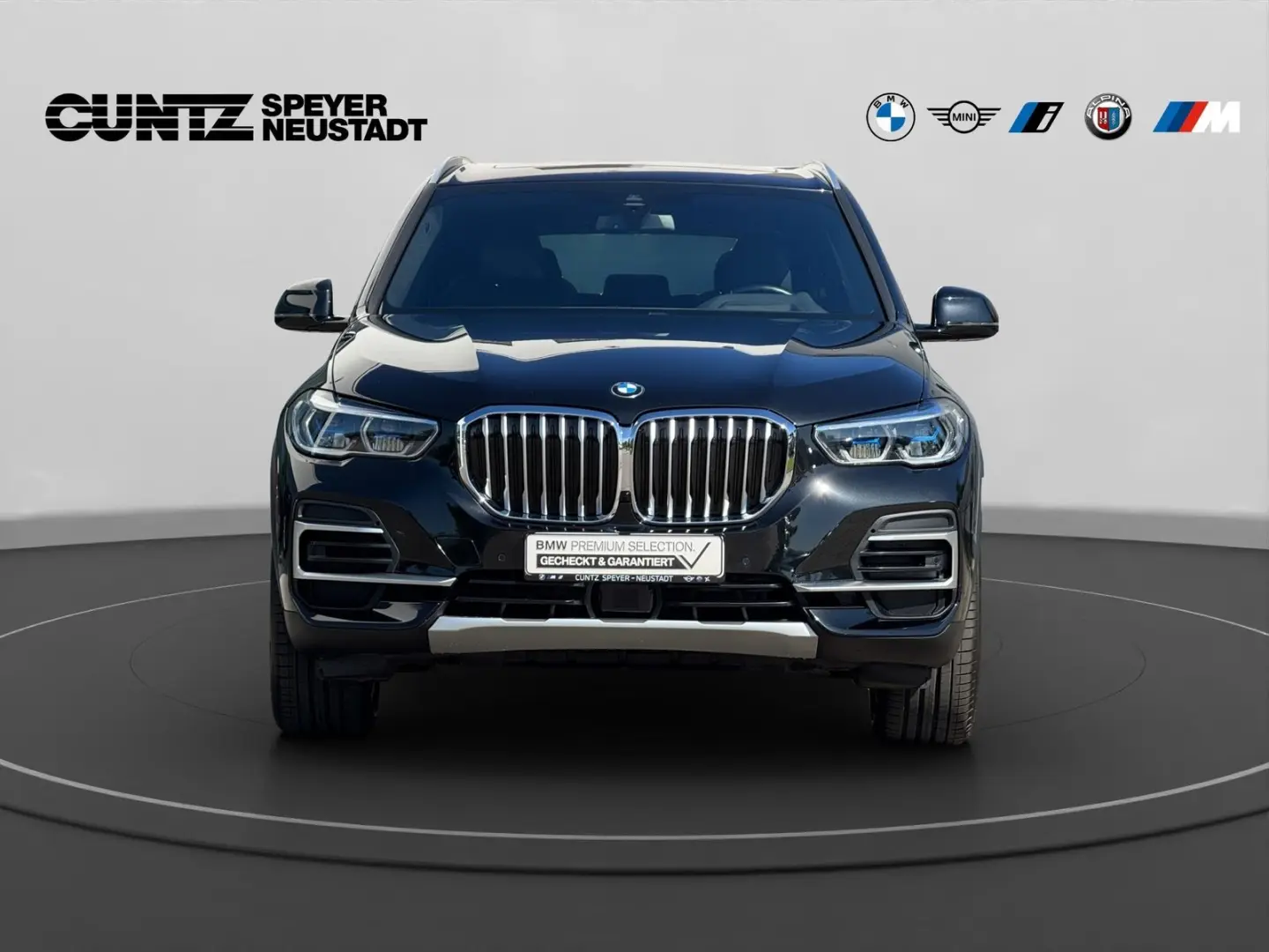 X5 xDrive30d xLine Drive-Park Assist. Panoramada