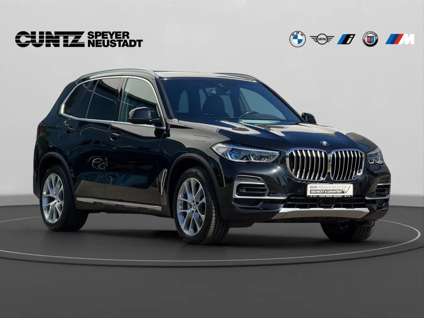 X5 xDrive30d xLine Drive-Park Assist. Panoramada