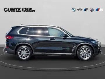 X5 xDrive30d xLine Drive-Park Assist. Panoramada