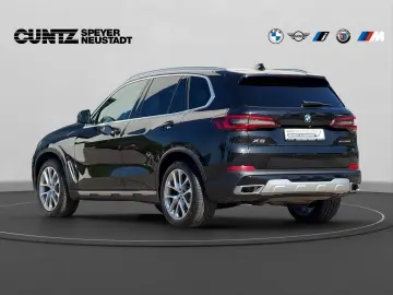 X5 xDrive30d xLine Drive-Park Assist. Panoramada