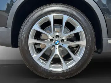 X5 xDrive30d xLine Drive-Park Assist. Panoramada