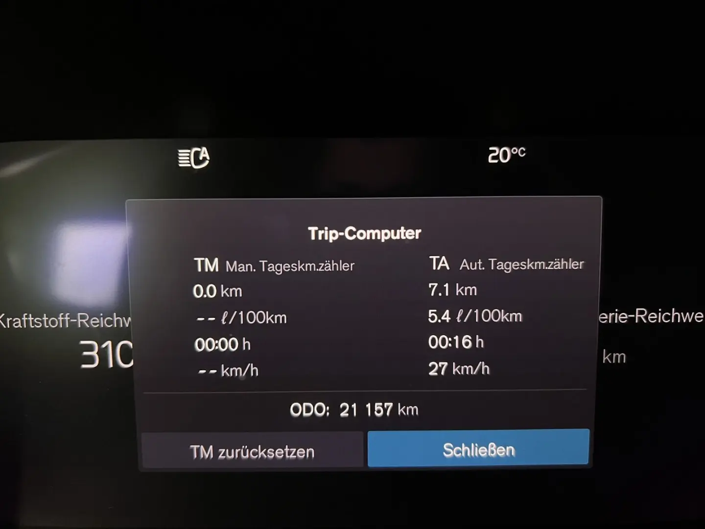 XC60 T8 Ultra Black Edition Recharge AWD Massage