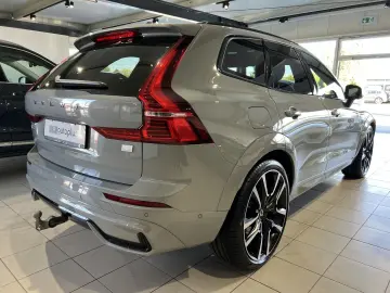 XC60 T8 Ultimate Dark Recharge AWD B&W Massage