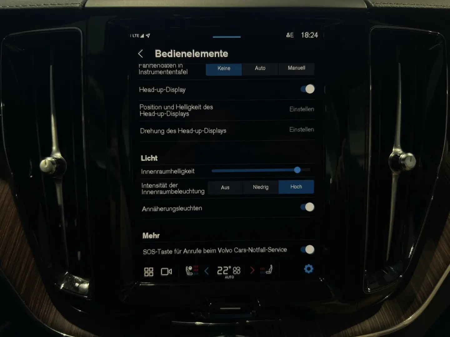 XC60 T8 Ultimate Dark Recharge AWD B&W Massage