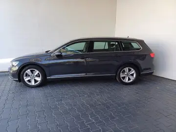 Volkswagen Passat Highline