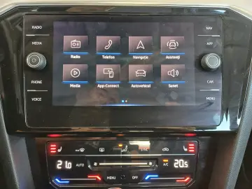 Volkswagen Passat Highline