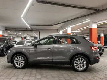 Audi Q3 35 TFSI LED Navi PDC virtCo ACC Sitzheiz AHK