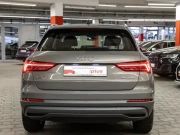 Audi Q3 35 TFSI LED Navi PDC virtCo ACC Sitzheiz AHK
