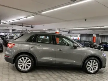 Audi Q3 35 TFSI LED Navi PDC virtCo ACC Sitzheiz AHK