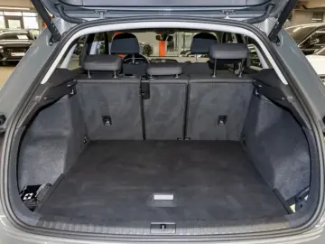 Audi Q3 35 TFSI LED Navi PDC virtCo ACC Sitzheiz AHK