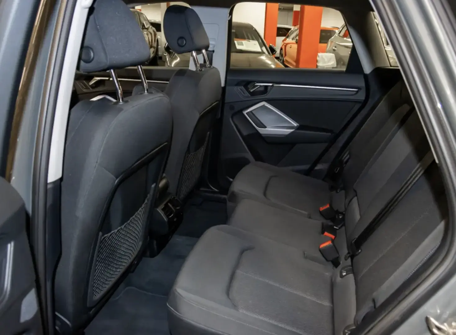 Audi Q3 35 TFSI LED Navi PDC virtCo ACC Sitzheiz AHK