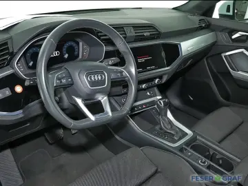 Audi Q3 35 TFSI S tronic S Line Ext LED,Sportsitze,Smartph