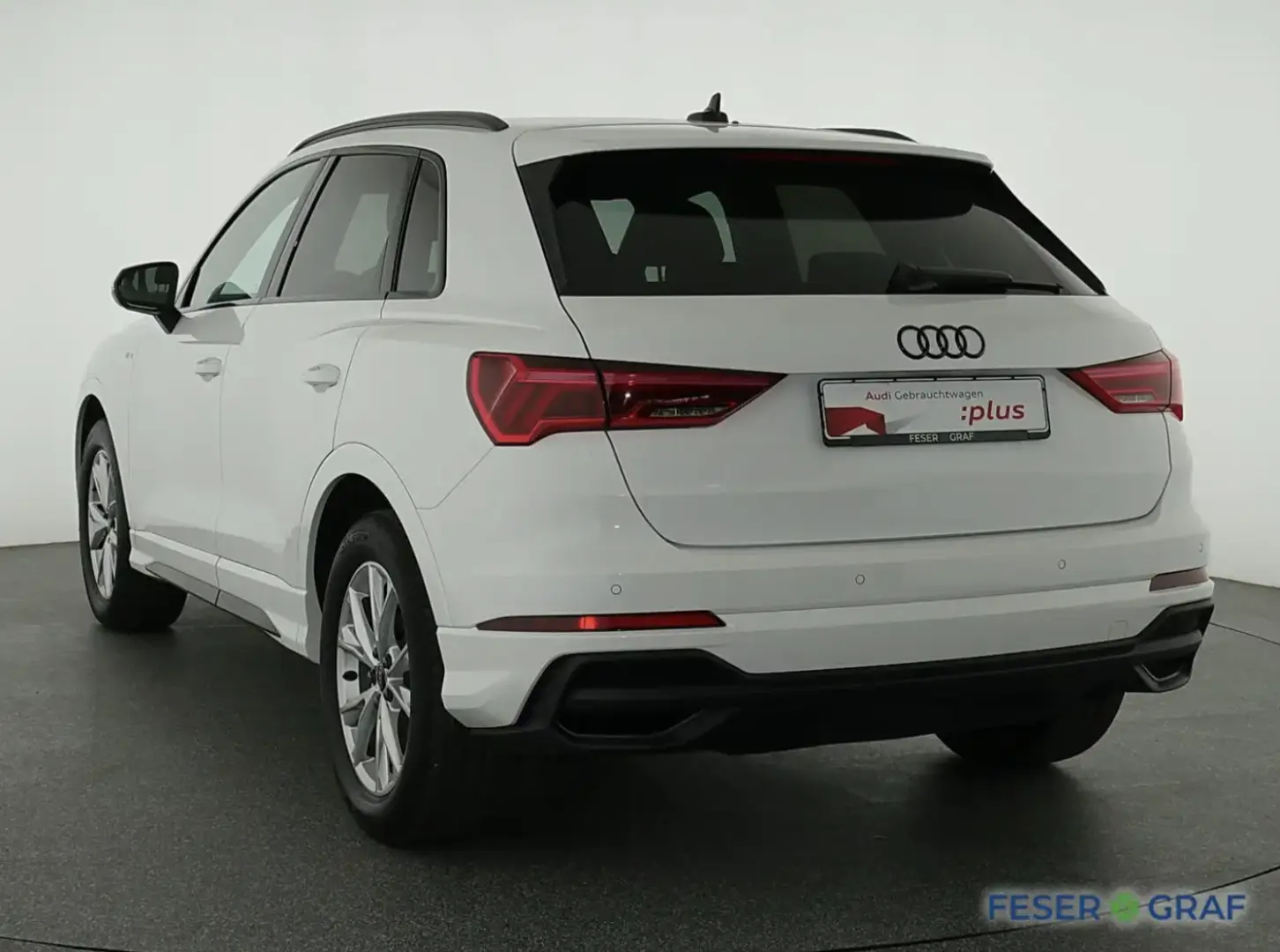 Audi Q3 35 TFSI S tronic S Line Ext LED,Sportsitze,Smartph