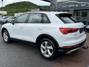 Audi Q3 35 TFSI advanced *1. Hand *AHK *Standheizung