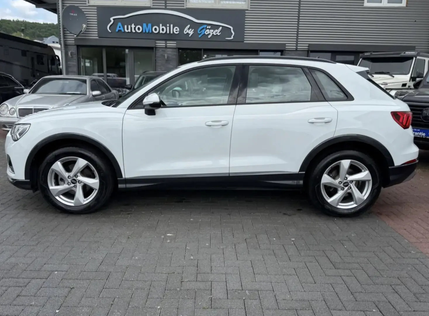 Audi Q3 35 TFSI advanced *1. Hand *AHK *Standheizung