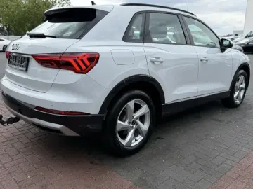 Audi Q3 35 TFSI advanced *1. Hand *AHK *Standheizung