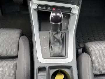 Audi Q3 35 TFSI advanced *1. Hand *AHK *Standheizung