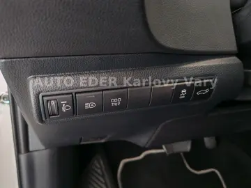 Corolla 1,8 Hybrid - CVT Style Touring Sports