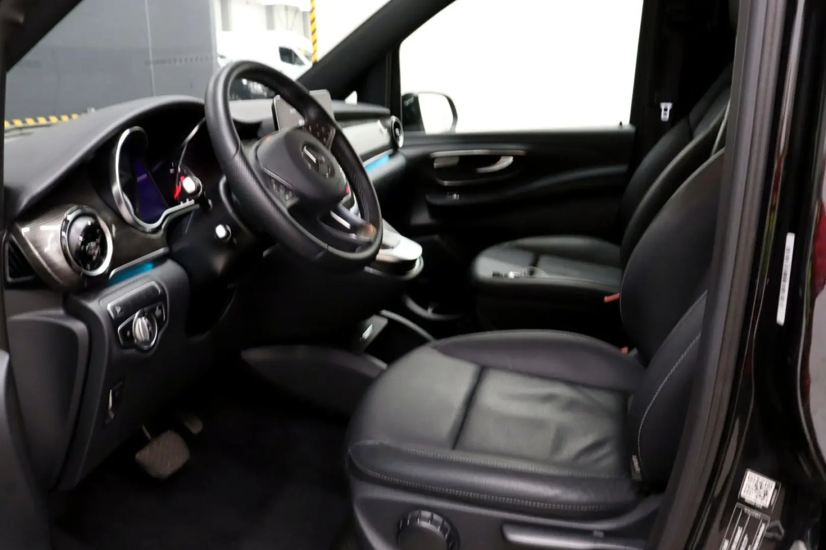 V 300 D 4MATIC STANDHEIZUNG EXTRALANG AVANTGARDE