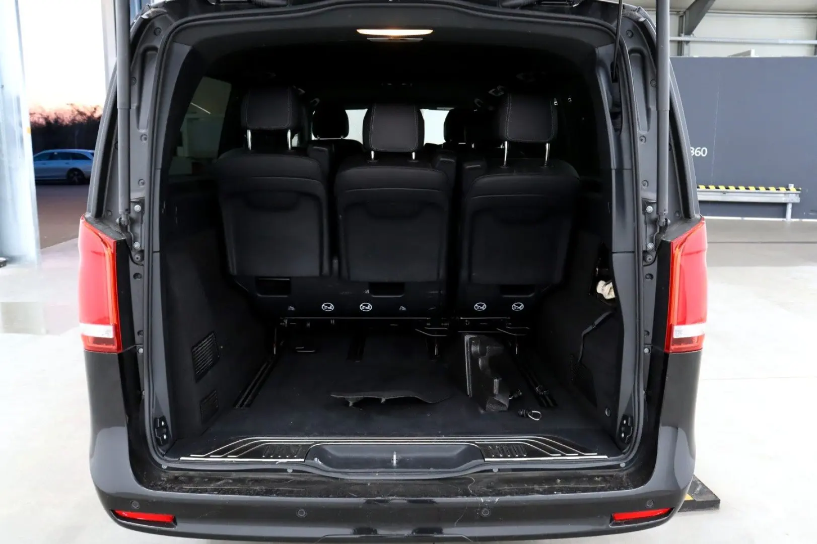 V 300 D 4MATIC STANDHEIZUNG EXTRALANG AVANTGARDE