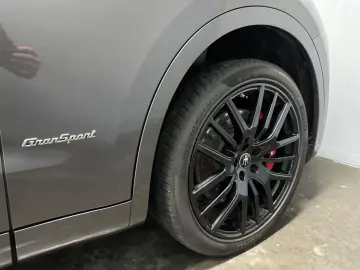 Levante S Q4 GRANSPORT SKYHO.*PANO*H&K*NERISSIMO