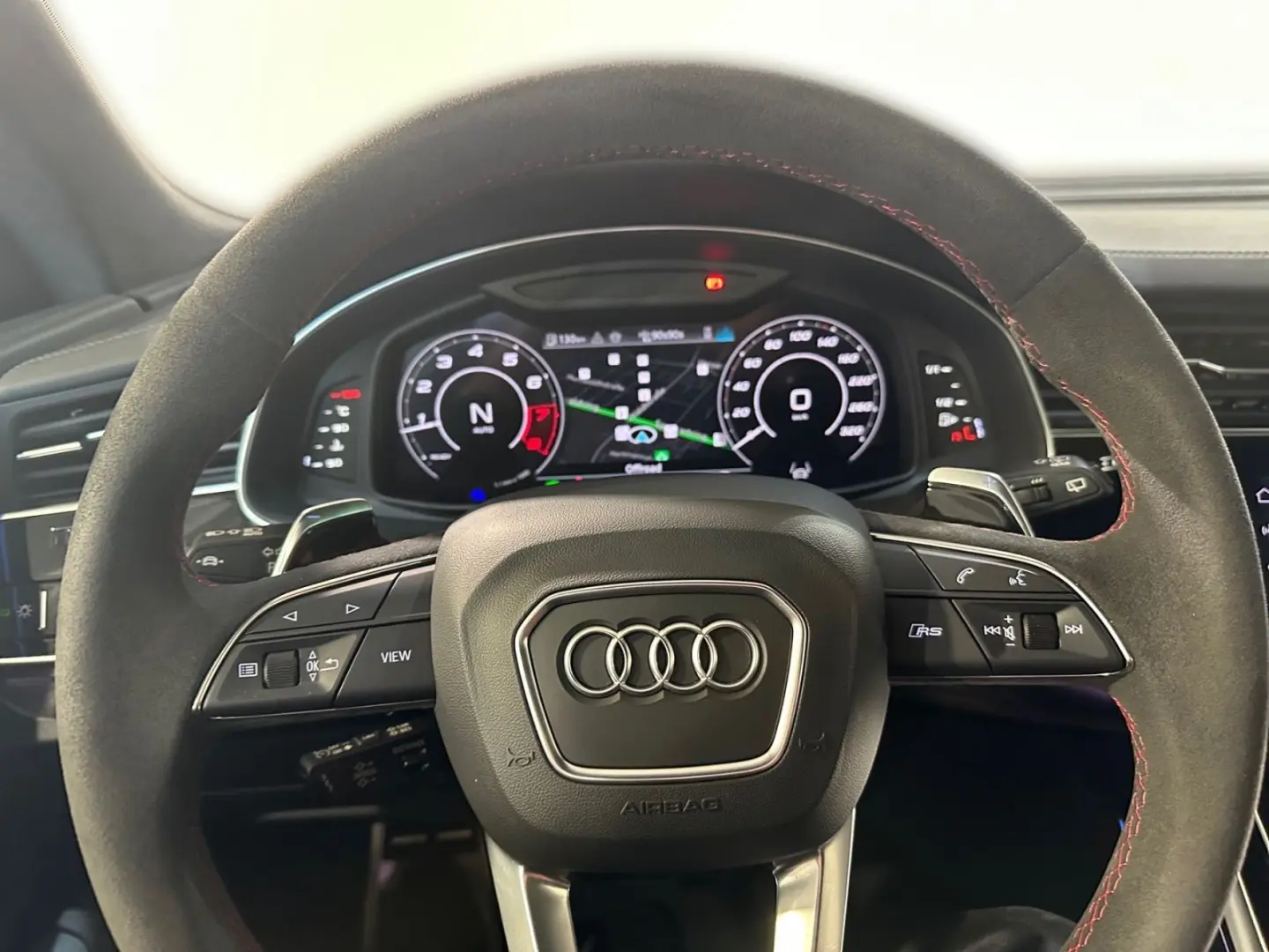RS Q8 PERFORMANCE 305KM/H+AHK+KERAMIK+WABEN+LUFT