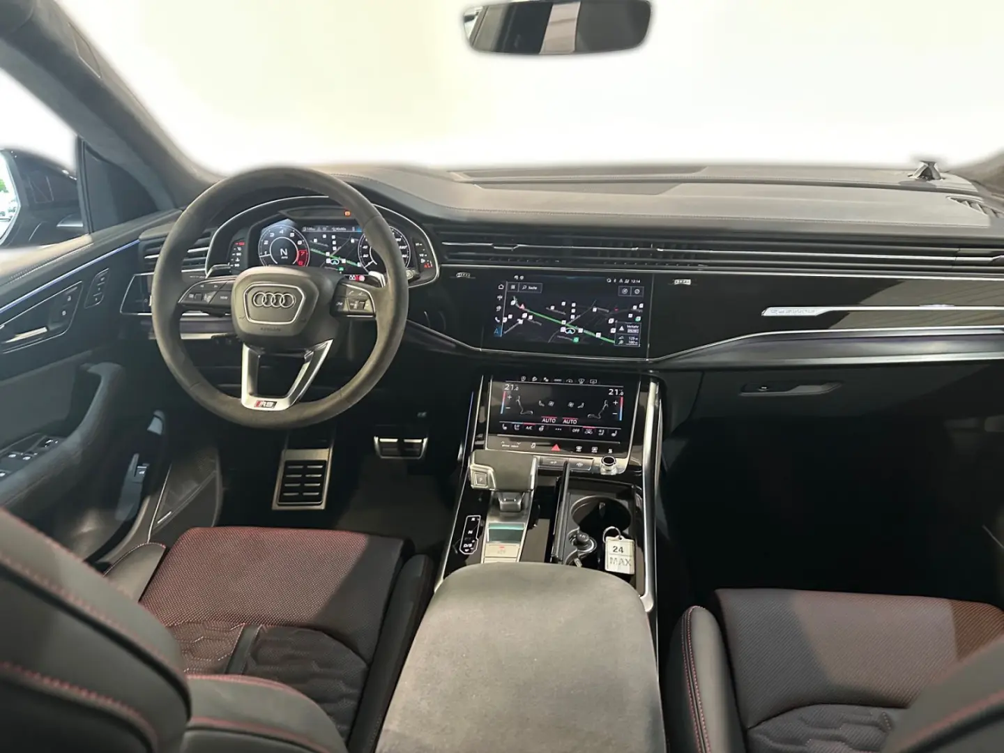 RS Q8 PERFORMANCE 305KM/H+AHK+KERAMIK+WABEN+LUFT