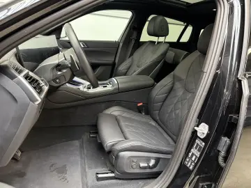X6 30 d xDr. M Sport/PANO/INNOV/Soft-Close/ICONI