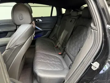 X6 30 d xDr. M Sport/PANO/INNOV/Soft-Close/ICONI