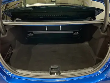 C 300 4M AMG+DIGITAL+DISTRO+Burme+Pano+HuD+360°