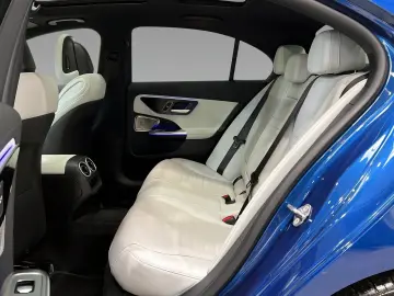 C 300 4M AMG+DIGITAL+DISTRO+Burme+Pano+HuD+360°