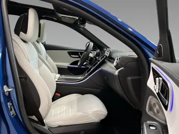 C 300 4M AMG+DIGITAL+DISTRO+Burme+Pano+HuD+360°