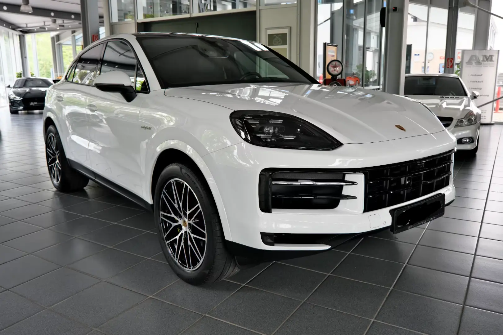 Porsche Cayenne Coupe E-Hybrid InnoDrive