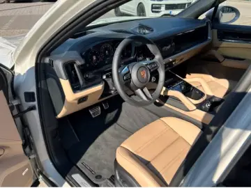 Porsche Cayenne S Coupe