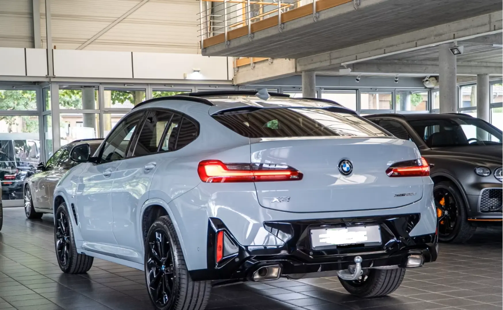 BMW X4 20d M Sport Inno AHK Pano Memo