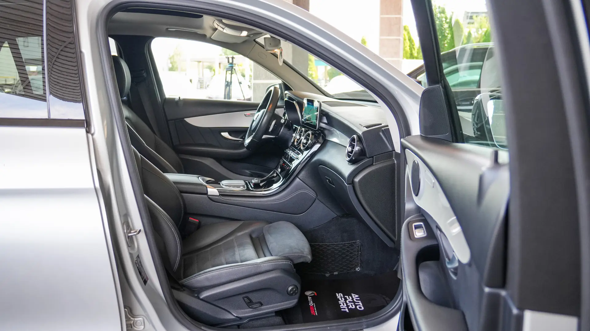 MERCEDES BENZ GLC 220d 4matic