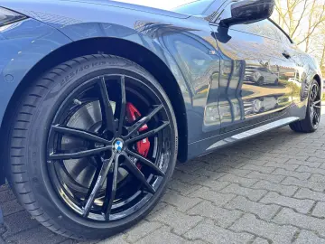 BMW M440 i xDrive Coupe M-Sport Carbon
