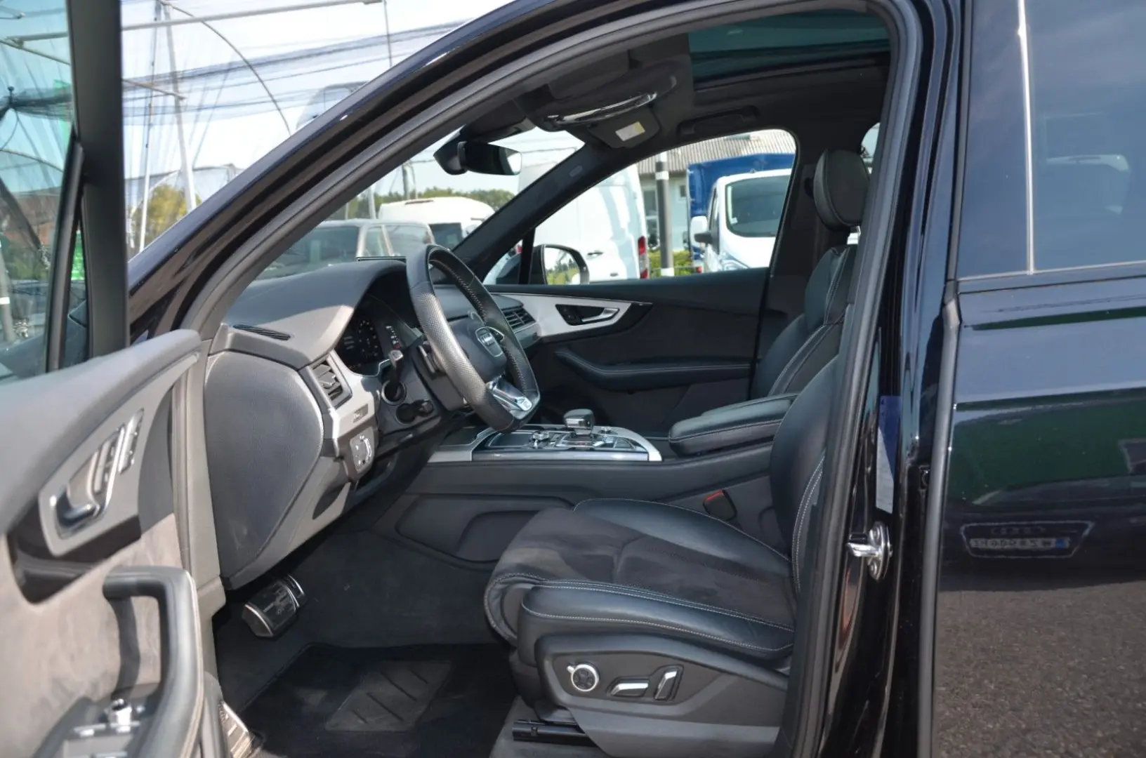Audi Q7 50 TDI S-LINE quattro