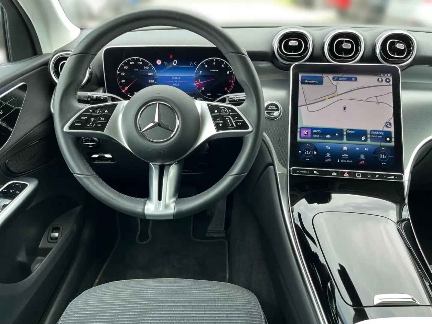 GLC 200 4M AVANTGARDE ADV.+LED+FLA+KAM+AMBI+DAB+