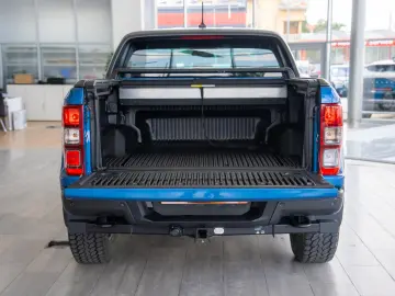 Ford Ranger Super Pursuit Version Redback