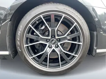 A8 L 60 TFSI e quattro Pano Matrix LED Allradlen