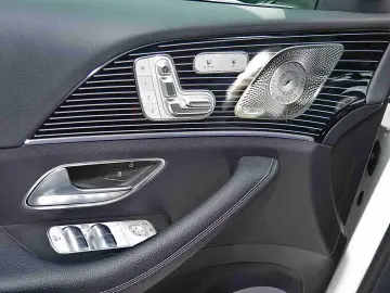 GLE 350 de 4M Coupé AMG+PANO+AHK+MEMORY+AIR+BURM