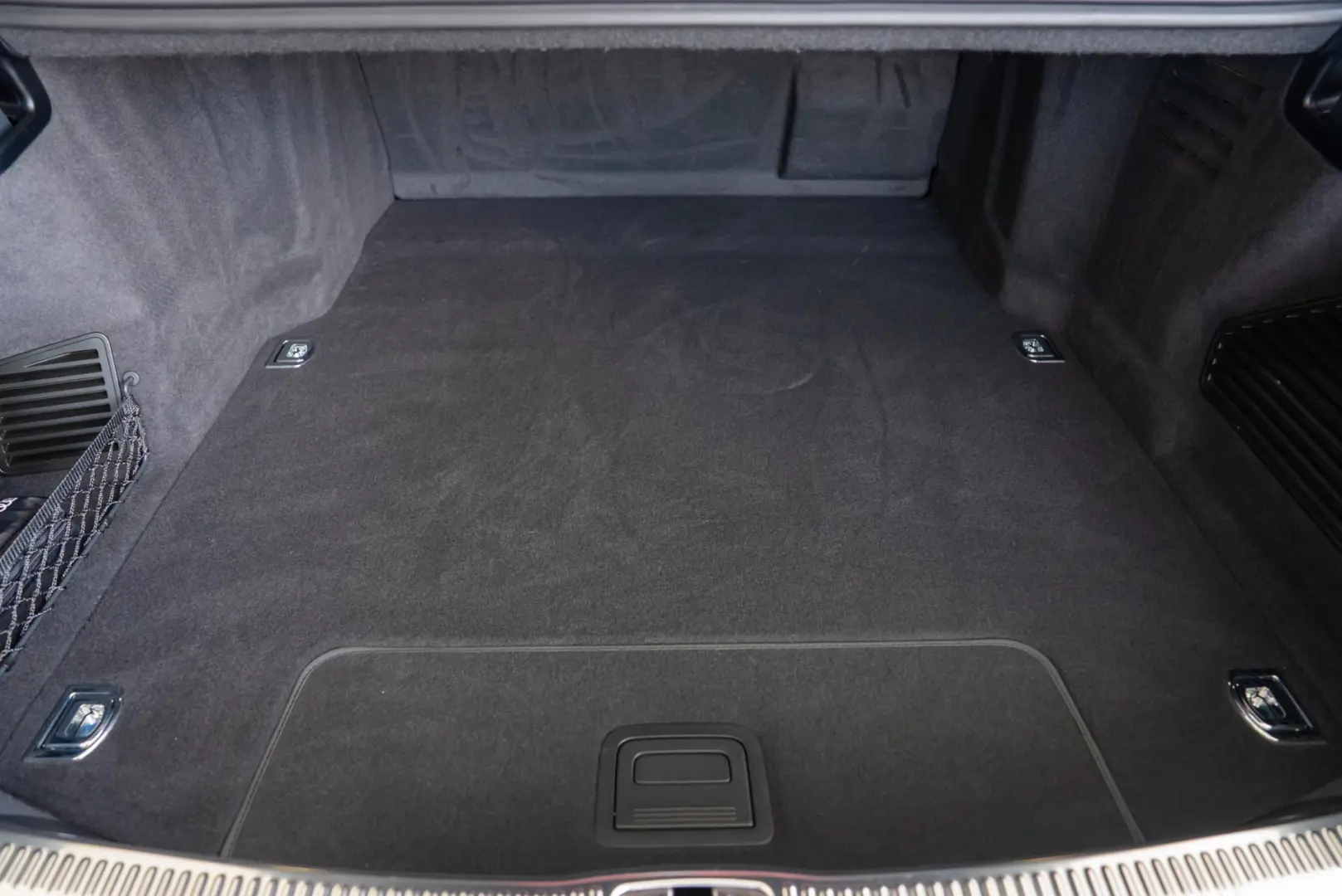 Audi A8 60TFSIe 3.0 Plug-in Hybrid Quattro 