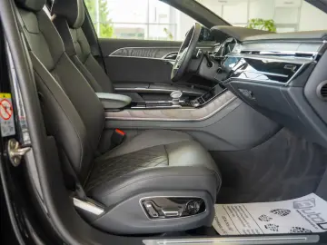 Audi A8 60TFSIe 3.0 Plug-in Hybrid Quattro 