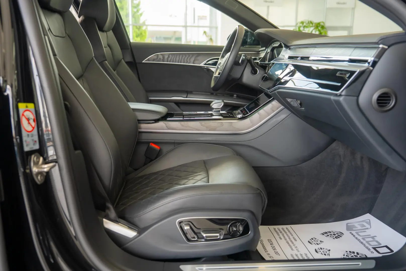 Audi A8 60TFSIe 3.0 Plug-in Hybrid Quattro 