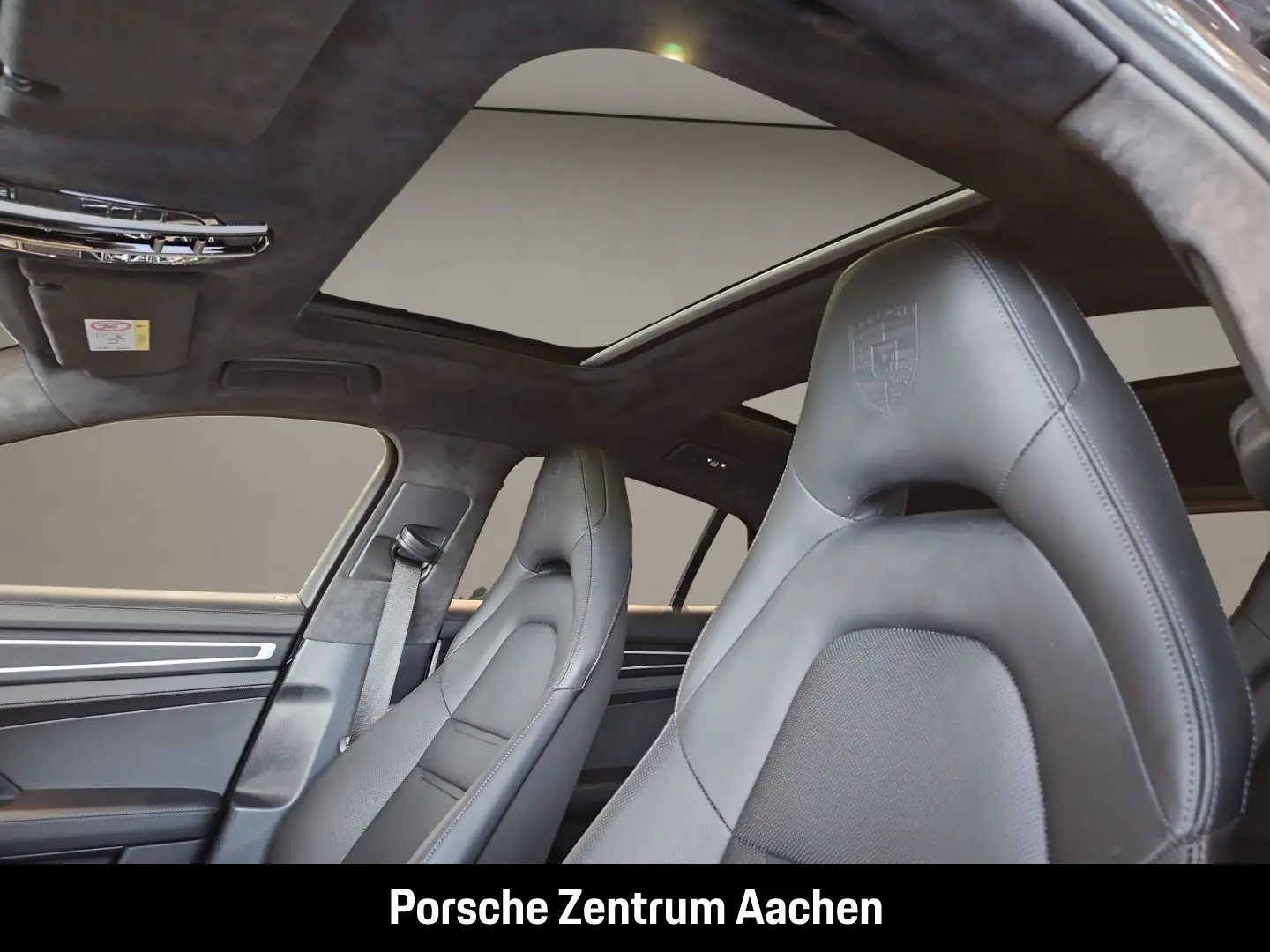 Panamera 4S E-Hybrid BOSE LED-Matrix