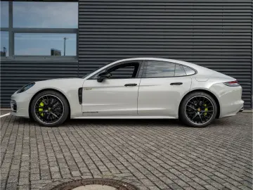 Panamera 4S E-Hybrid 21'', Panoramadach uvm.